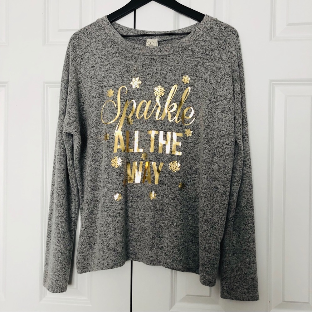 Paper Crane Long Sleeve With Slit Back Style